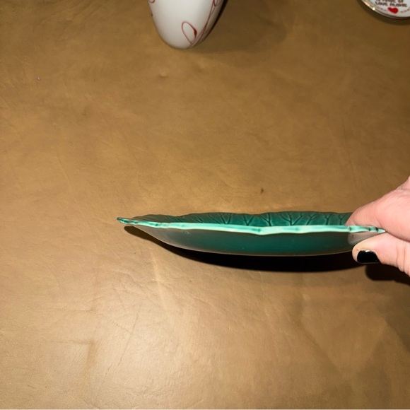 Wedgewood Majolica Emerald Green Cabbage Leaf Antique Plate - Picture 7 of 8